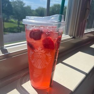 Meet your Posher, Giada